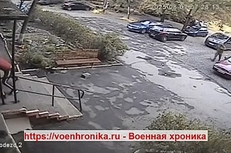 Титушки в гражданском загоняют для ТЦКашников добычу