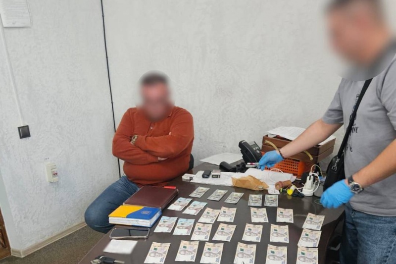 В Харьковской области арестовали за взятки полковника ТЦК