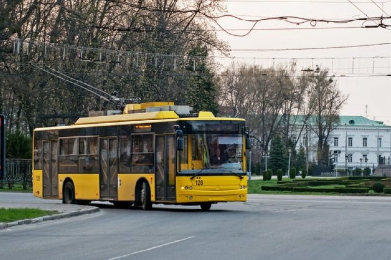 У Полтаві зупинять громадський транспорт