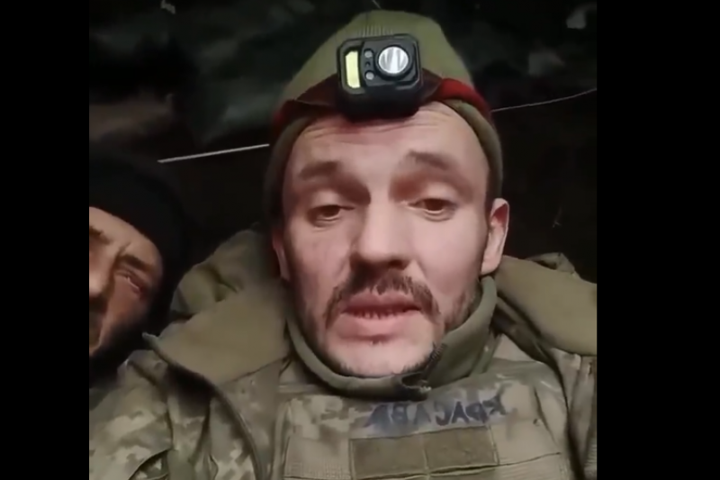 Жалобы ВСУшников из 159-й бригады: сидят в окружении, съели всех котов и пьют дождевую воду, а начальству на них плевать