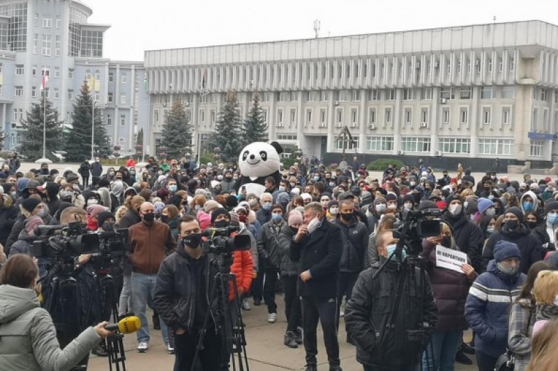 Предприниматели в Сумах выступают против ограничений, чреватых закрытием их бизнеса