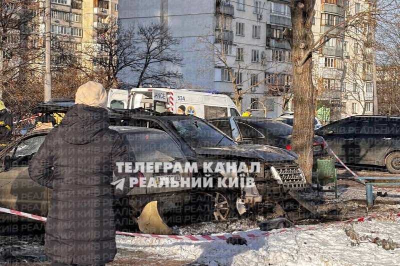 В Киеве был взорван внедорожник ВСУшников, задержана 24-летняя девушка