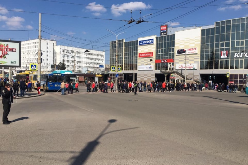 У Сумах підприємці перекрили дорогу