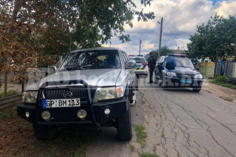 Под Бердянском остановили пьяного военнослужащего с наркотиками в военном билете