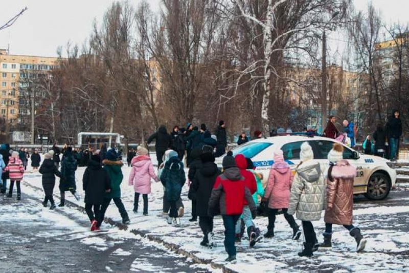 В Днепре заминировали школу № 131