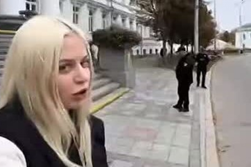 В Полтаве на митинг по сбору средств на ВСУ пришло всего два человека