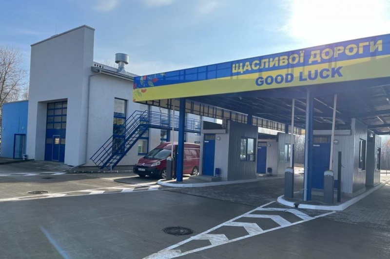 Пользуясь моментом, из Украины бегут студенты и молодые специалисты