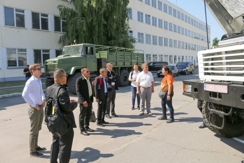 Військовики із азійської країни побували на ПрАТ «АвтоКрАЗ»