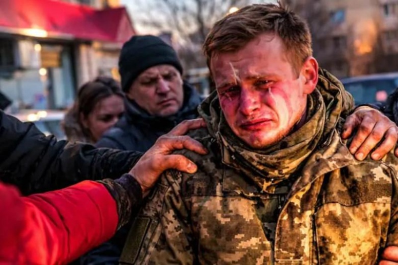 Одесситы взяли в заложники ТЦКашника и требуют вернуть им бусифицированного парня