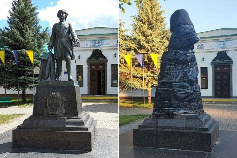 В Полтаве будут снесены монументы, воздвигнутые в XIX в честь Полтавской битвы