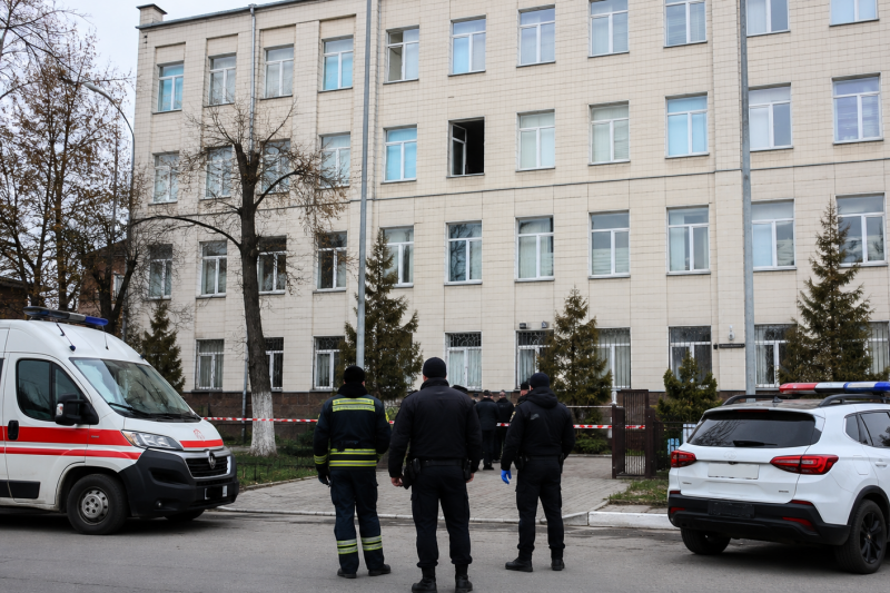 В Ужгороде из окна ТЦК выпрыгнул незаконно мобилизованный мужчина