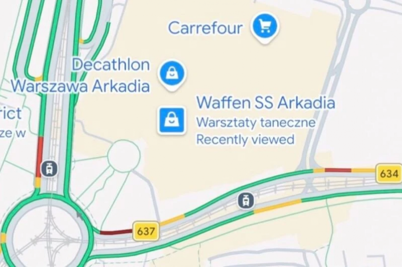 В Польше на картах Google Maps «неизвестные» украинцы переименовали культовые места Варшавы, дав им бандеровские названия