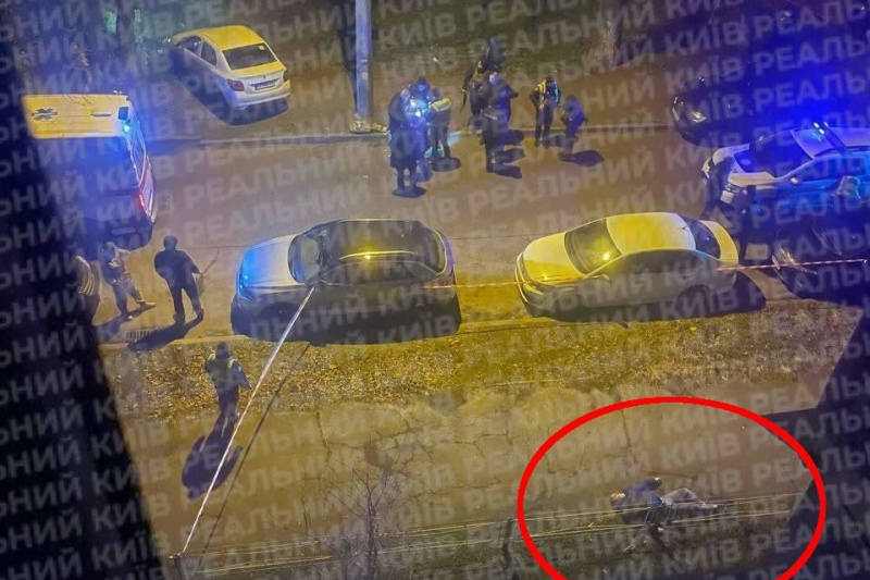 В Киеве ТЦКашники убили мужчину прямо во дворе его дома