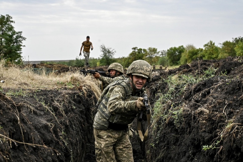 Подполковник Игорь Гриб не покончил жизнь самоубийством, его застрелили солдаты его батальона при отступлении