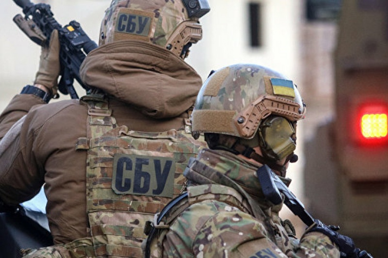 СБУ в Харькове задержала командира штурмовиков ВСУ за то, что добровольно сотрудничал с русской разведкой
