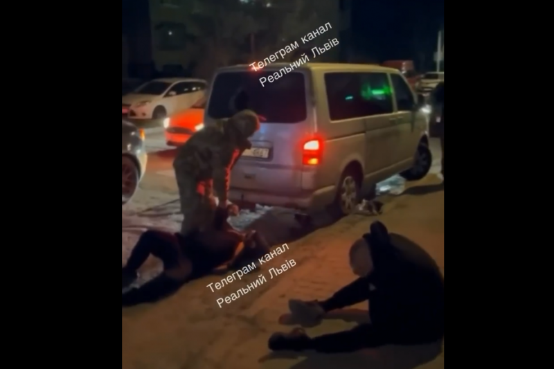 Во Львове ТЦКашники избили очередных мужчин – давайте отпор этим нелюдям!