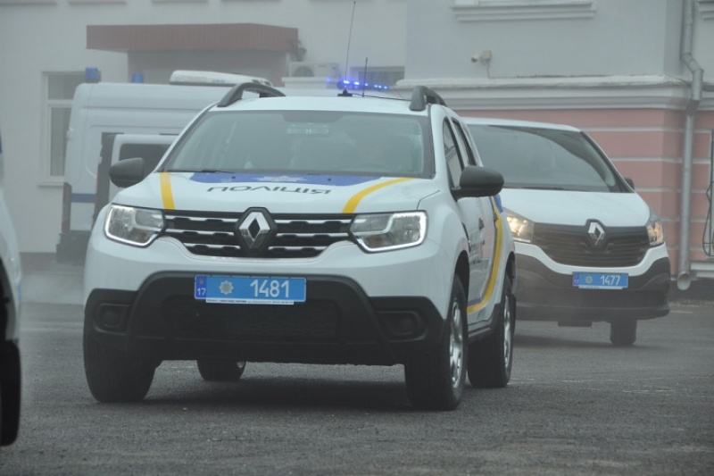 Полісмени Полтавщини отримали вісім нових службових автівок