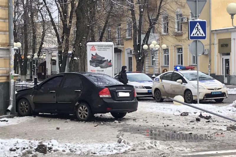 У нічній аварії в Полтаві травмувалися двоє поліціянтів