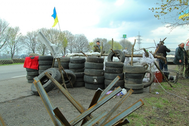 Пока суть да дело, на Днепропетровщине торгуют оружием