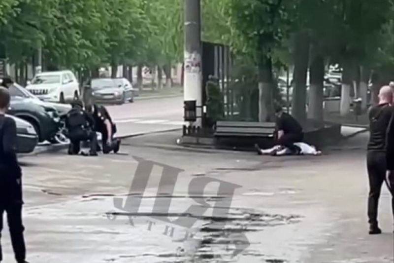 В центре Ахтырки неадекват взорвал гранату – пятеро раненых