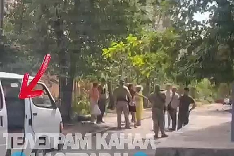 В Марганце Днепропетровской области произошло неспешное бегство от ТЦКашников