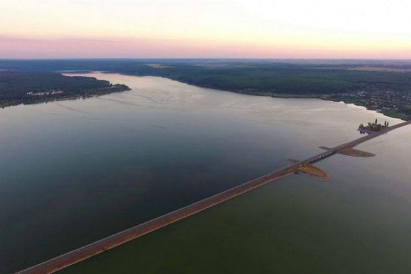 Дамба Печенежского водохранилища заминирована ВСУ – на мине подорвался местный житель