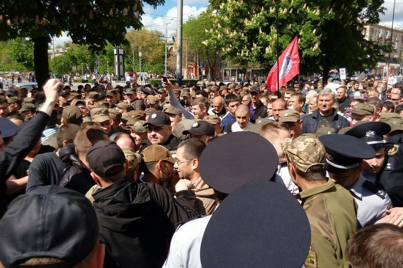 В Запорожье появилась петиция с требованием провести празднование Дня Победы от Аллеи Славы