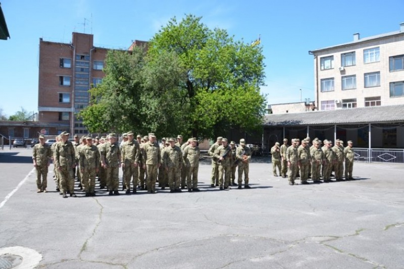 У Полтавському військкоматі зібрали бойових офіцерів оперативного резерву