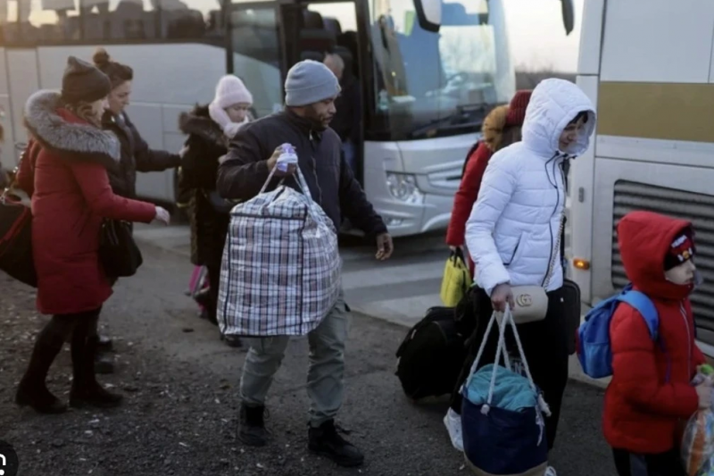 На Харьковщине готовится принудительная эвакуация семей с детьми – люди не хотят выезжать, но и детей отдать не могут