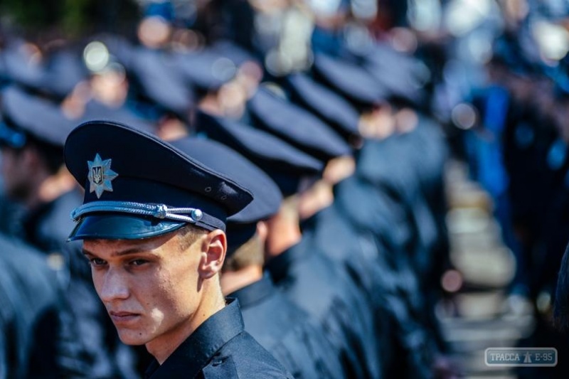 Одесса. Шестеро полицейских сбежали в Румынию