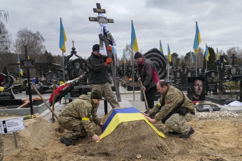 «Доработанный» закон о мобилизации вернулся в Верховную Раду. Все драконовские нормы в законе сохранены