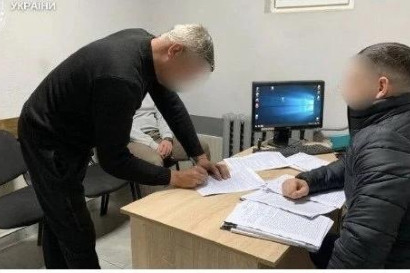 ВСУшник из 119-й бригады ТРО по приезду в отпуск изнасиловал свою 11-летнюю падчерицу