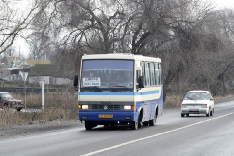 Карантин на Дніпропетровщині: Медики не можуть доїхати на роботу