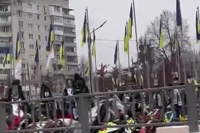 В Житомире кладбище погибших на востоке расположили в центре города, но потерь у нас нет! Совсем нет!